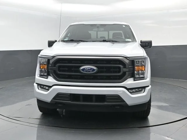 Certified Used 2022 White Metallic Ford XLT image 54