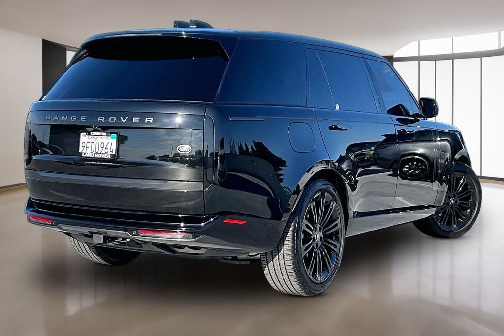 Certified Used 2023 Santorini Black Metallic Land Rover SE image 6