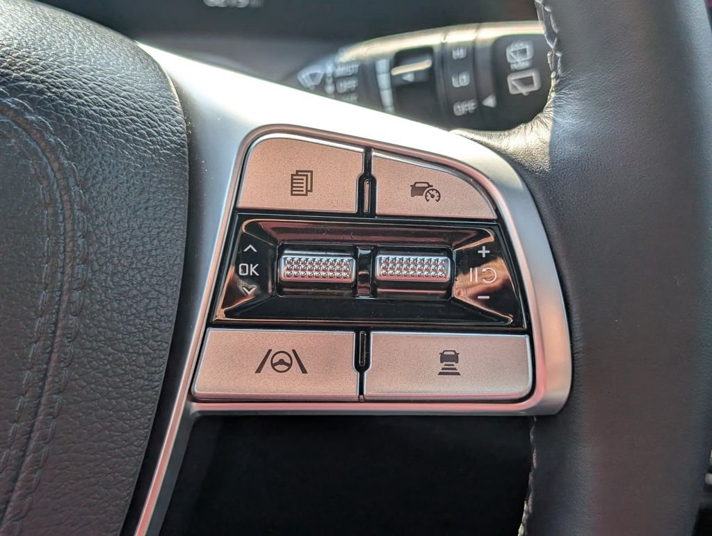 Used 2025 Gray Kia SX X-Line image 20
