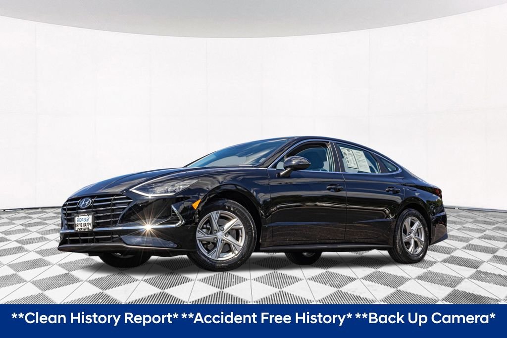 Certified Used 2023 Black Hyundai SE image 2