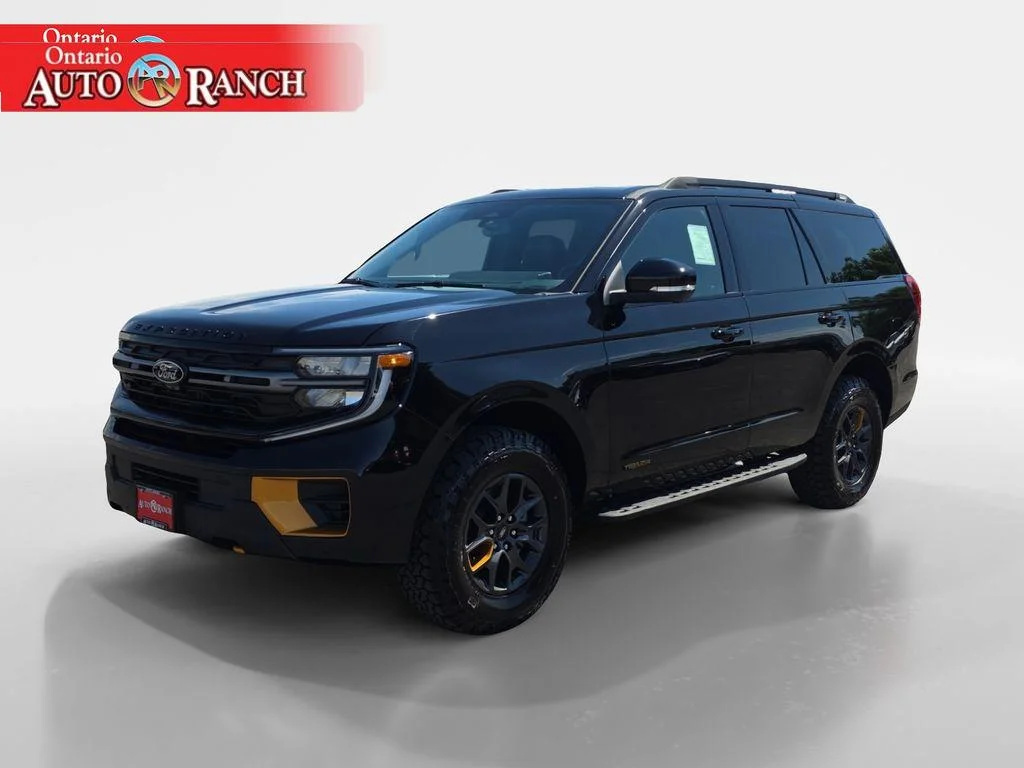 New 2026 AGATE BLACK METALLIC Ford Tremor image 7