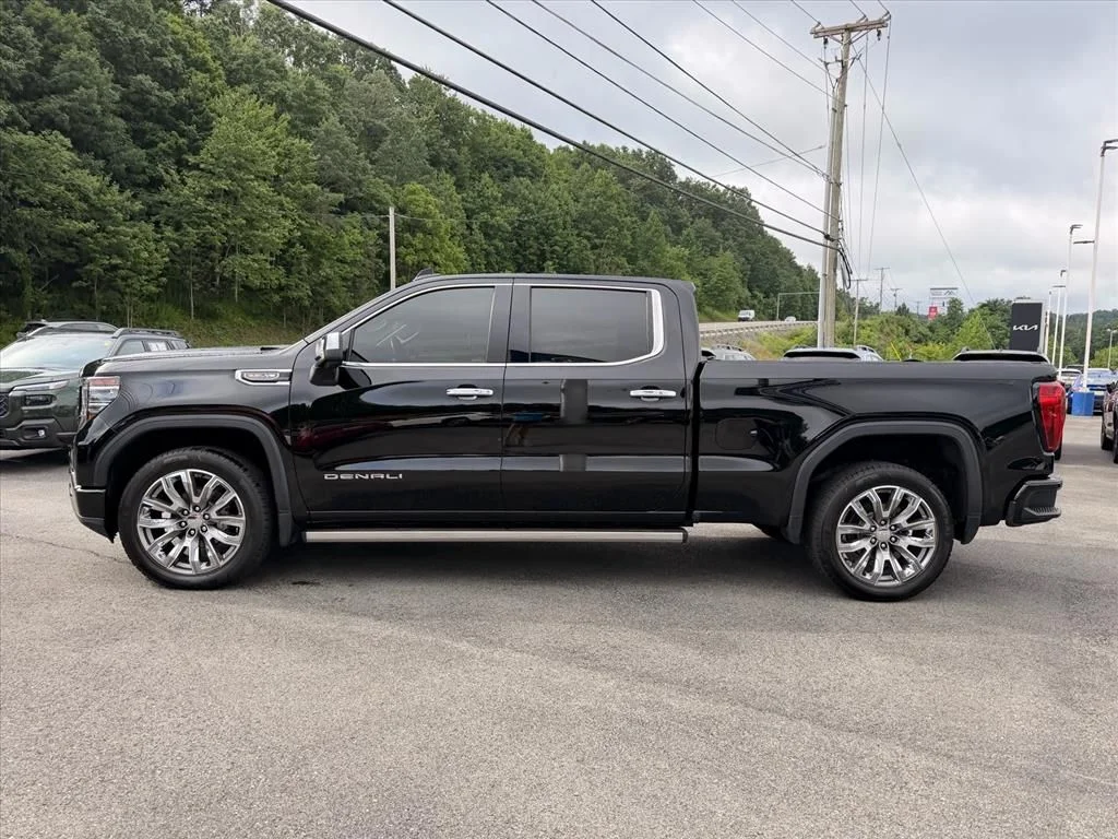 Used 2023 Black GMC Denali image 4