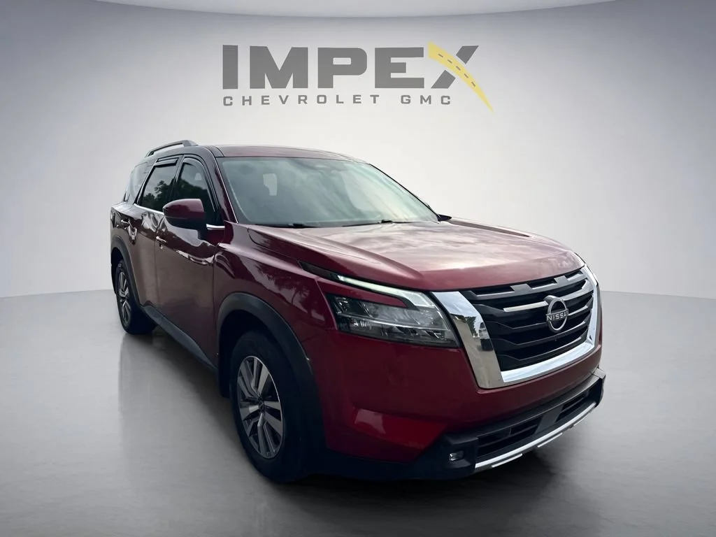 Used 2022  Nissan SL image 7