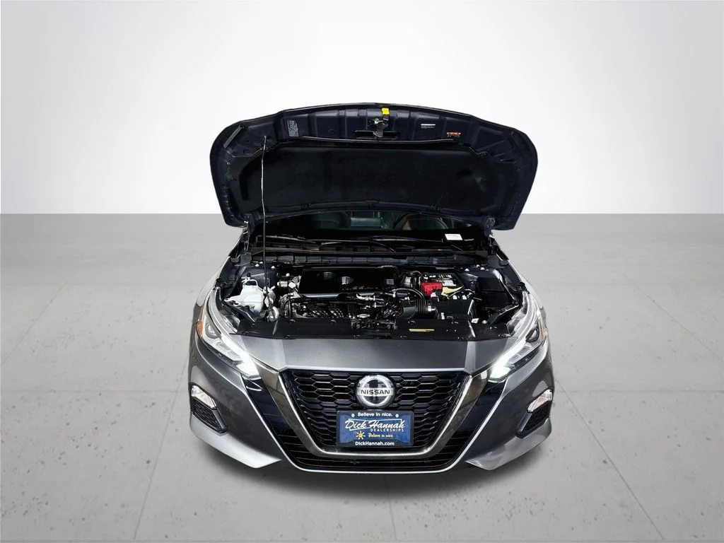 Used 2020 Gray Nissan 2.5 SR image 21