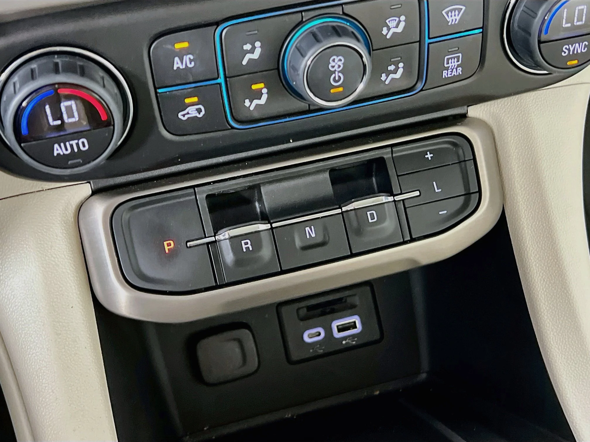 Used 2023 Volcanic Red Tintcoat GMC DENALI image 22