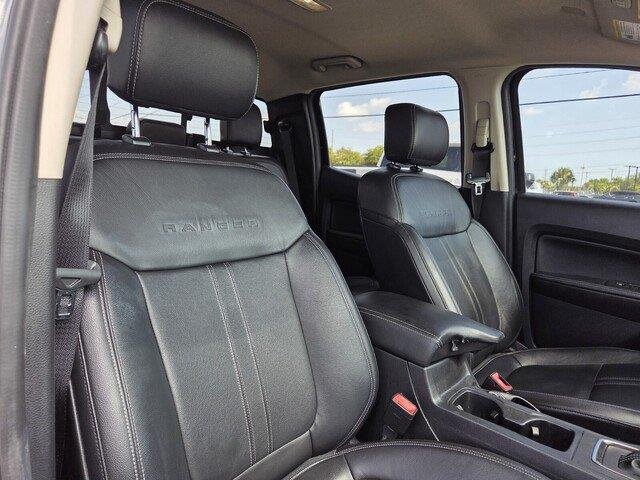 Used 2019 Shadow Black Ford LARIAT image 32