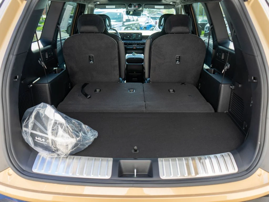 New 2027 Terrain Brown Kia X-Pro SX Prestige image 36