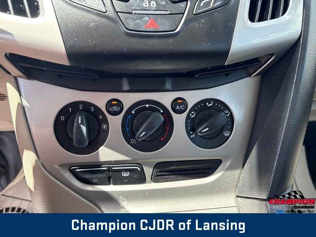 Used 2014 White Ford SE image 19
