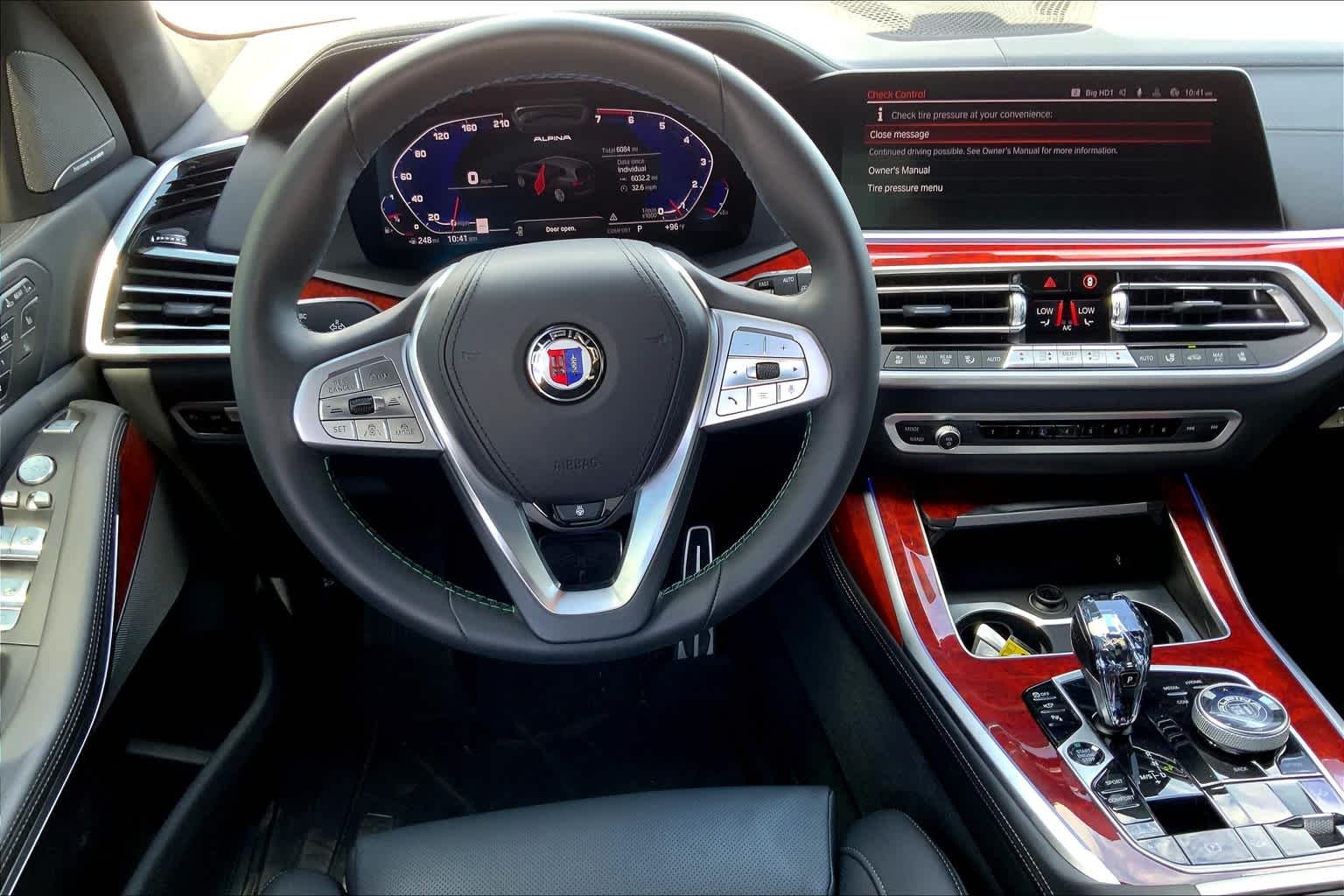 Used 2022 Mineral White Metallic BMW ALPINA XB7 image 5