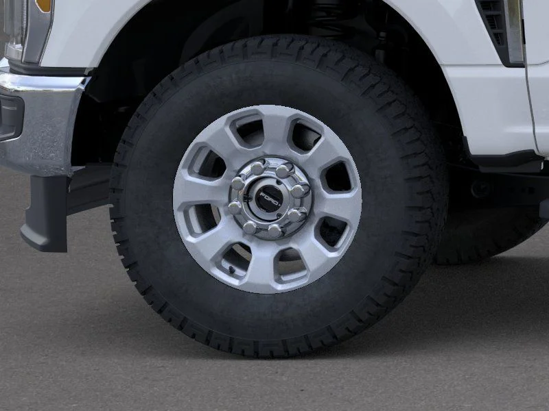 2025 Ford F-350 Super Duty XLT - Photo 20