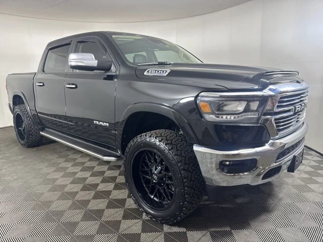 2021 RAM 1500 Laramie 4x4 Crew Cab 5'7's photo