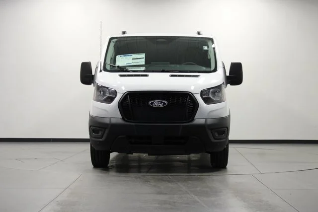 New 2026 Oxford White Ford Cargo Van image 31