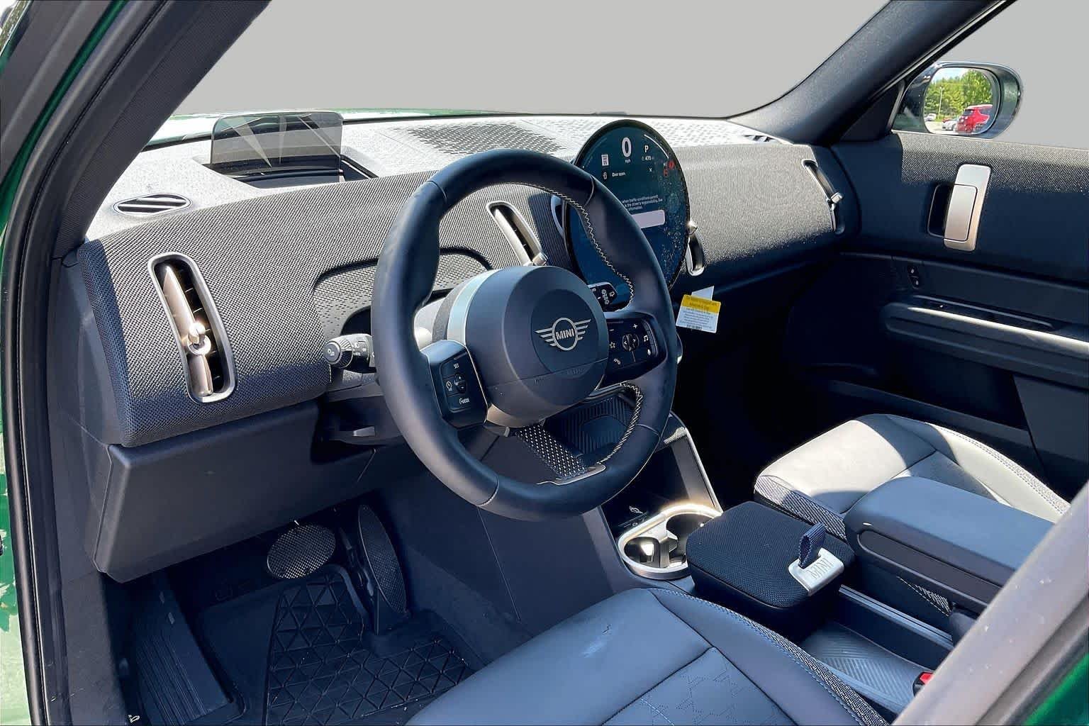 2025 MINI Countryman S - Photo 17