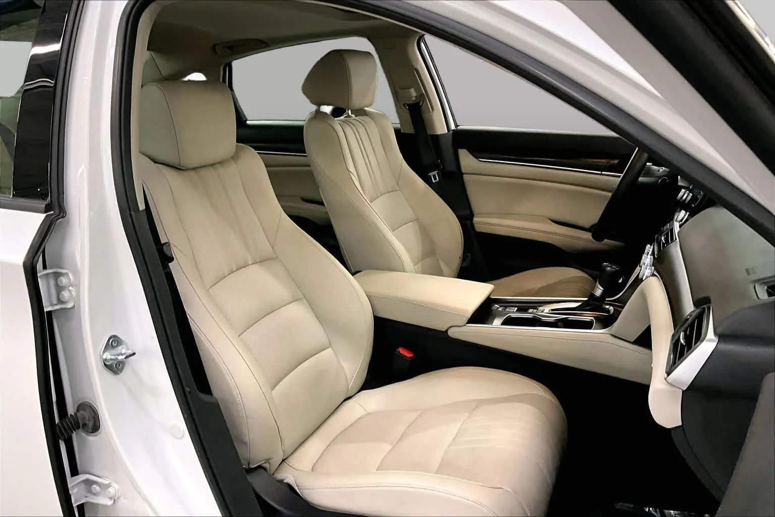 Used 2022 Platinum White Pearl Honda EX-L image 9