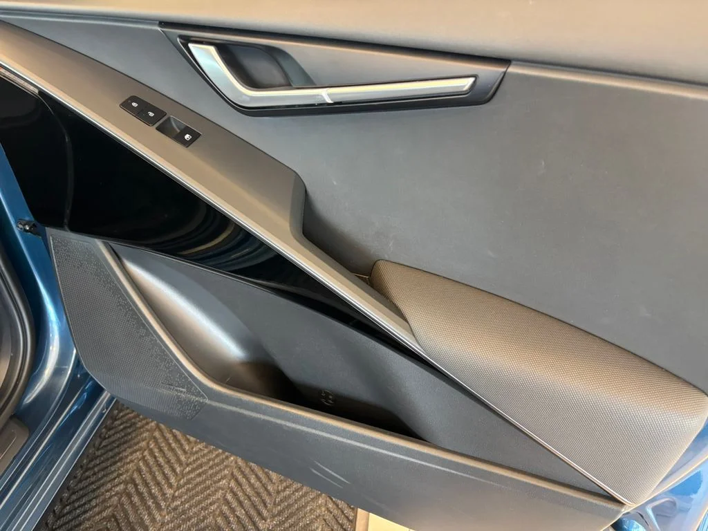 Used 2023 Blue Kia SX image 24