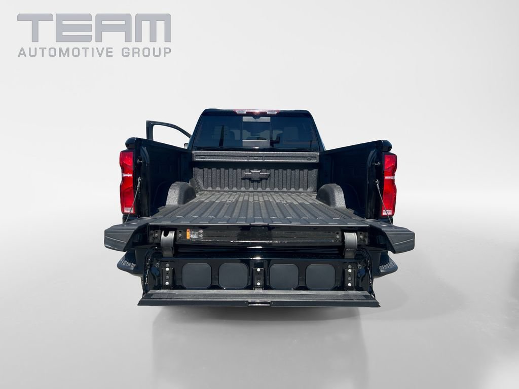 New 2026 Black Chevrolet ZR2 image 30