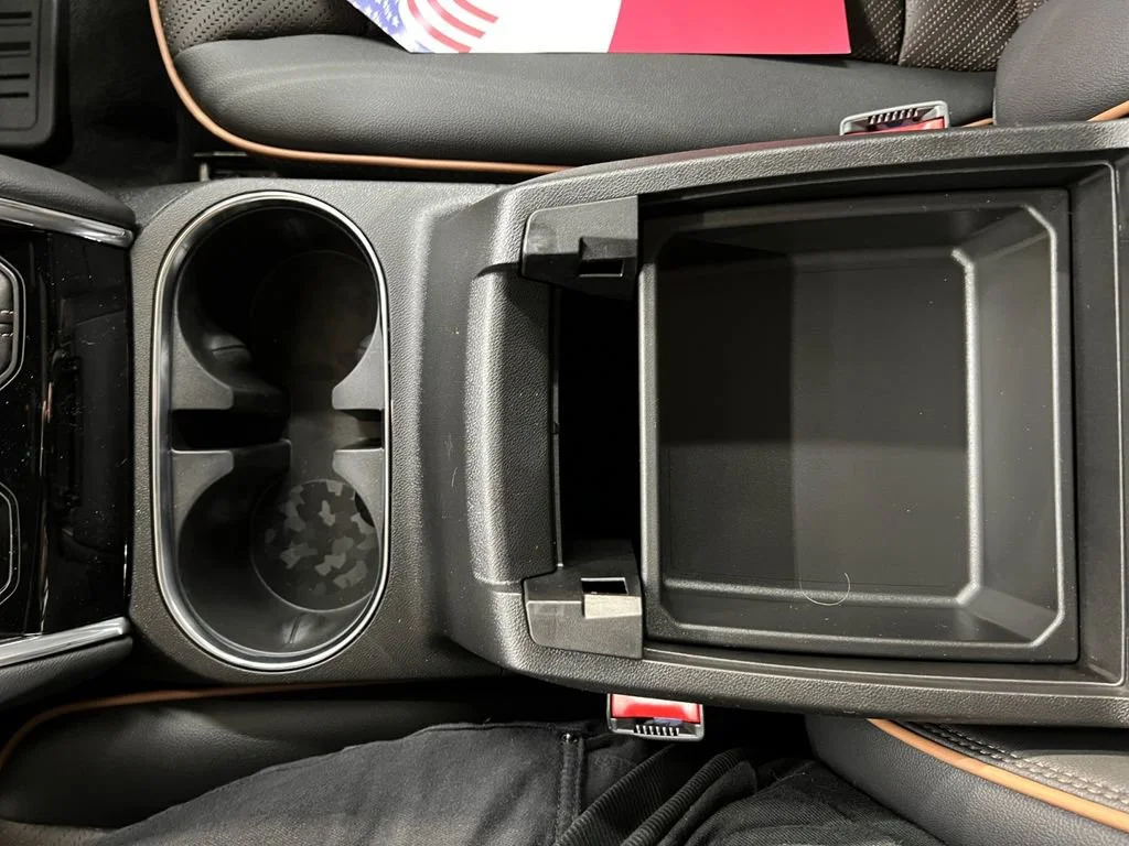2025 GMC Canyon AT4 - Photo 26