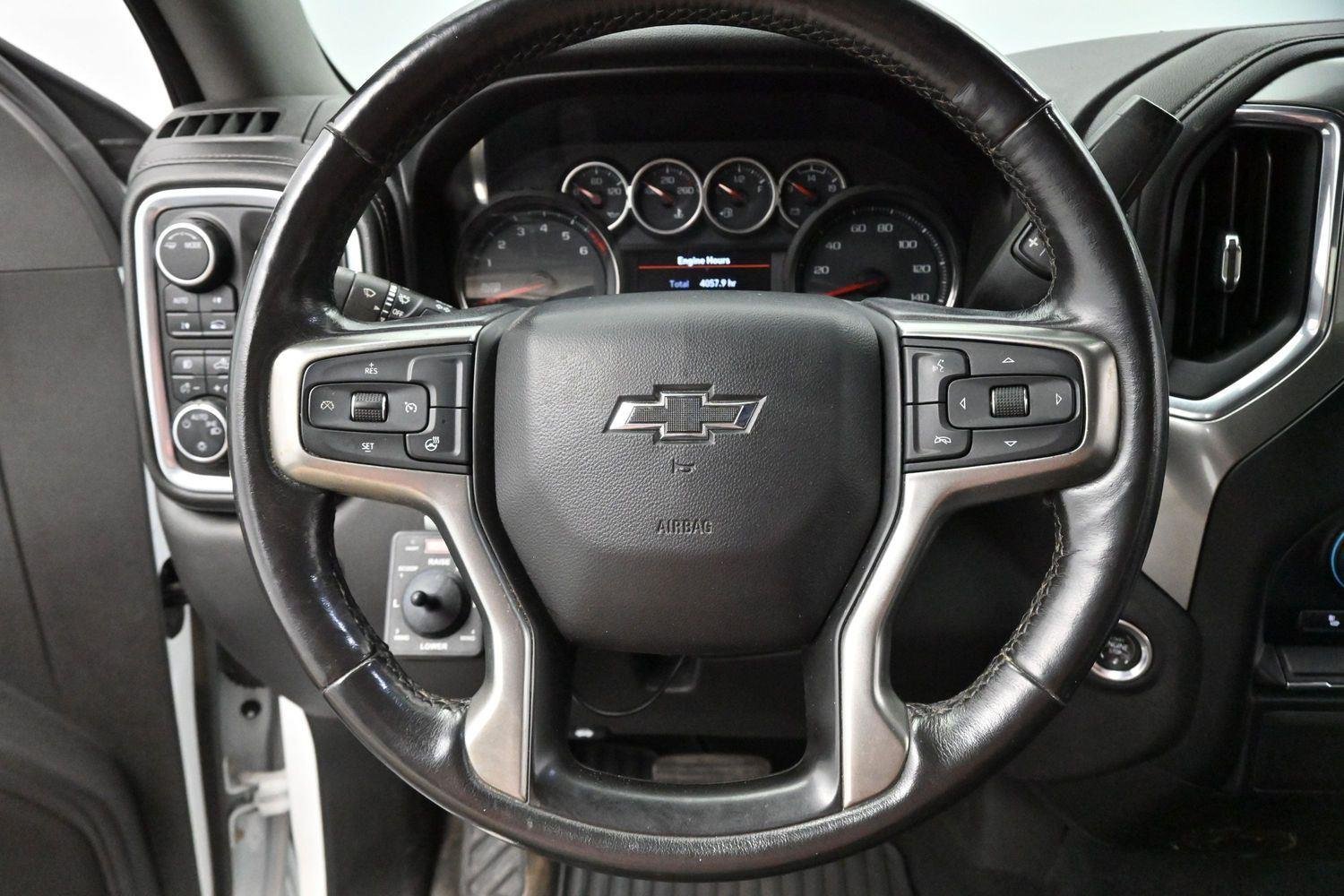 Used 2020 Summit White Chevrolet RST image 17