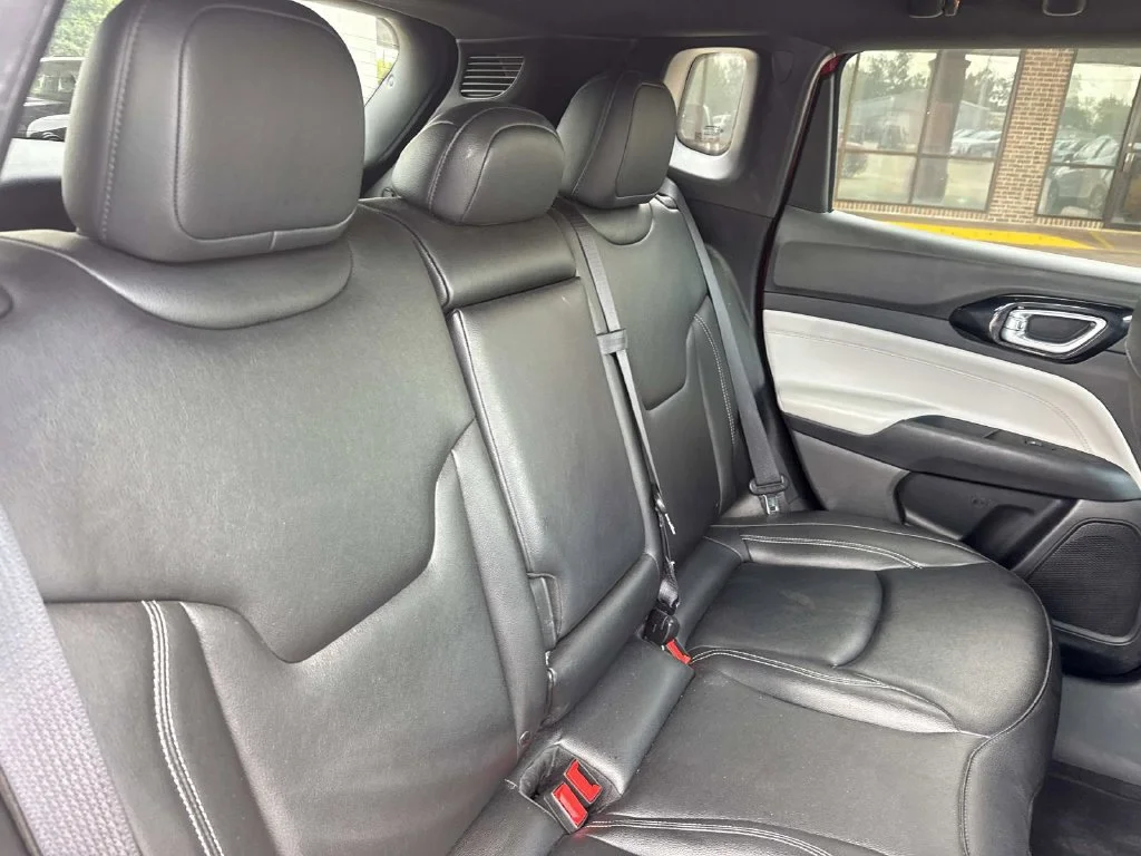 Used 2025 Red Jeep Limited image 15