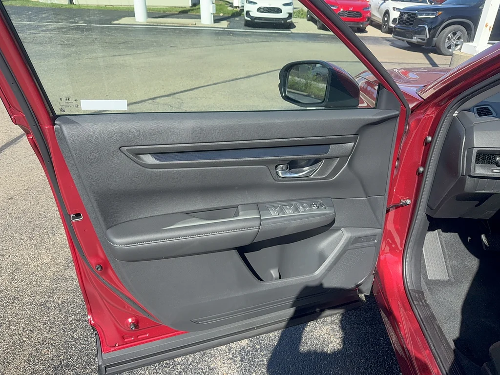 2027 Honda CR-V LX, photo 12 of 12