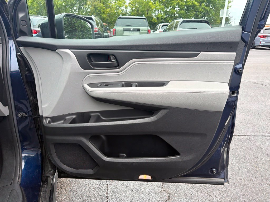 2024 Honda Odyssey EX-L - Photo 26