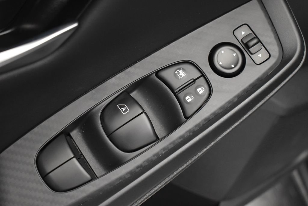 2025 Nissan Sentra SV - Photo 11