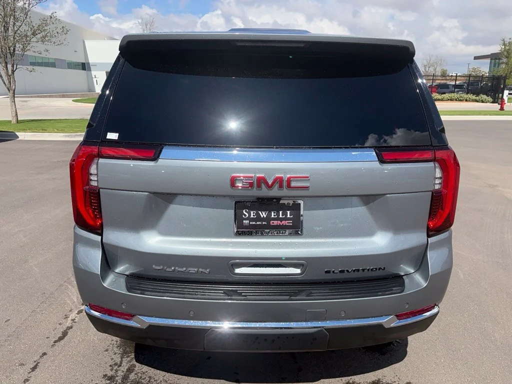Used 2025 Sterling Metallic GMC Elevation image 7
