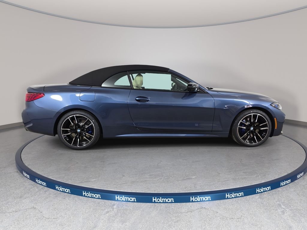 New 2026 Arctic Race Blue metallic BMW M440i xDrive image 4