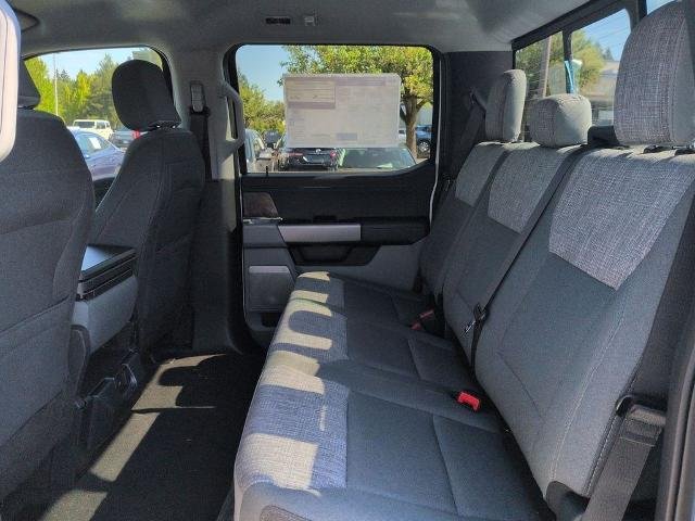 New 2026 Oxford White Ford F-250® XLT image 26