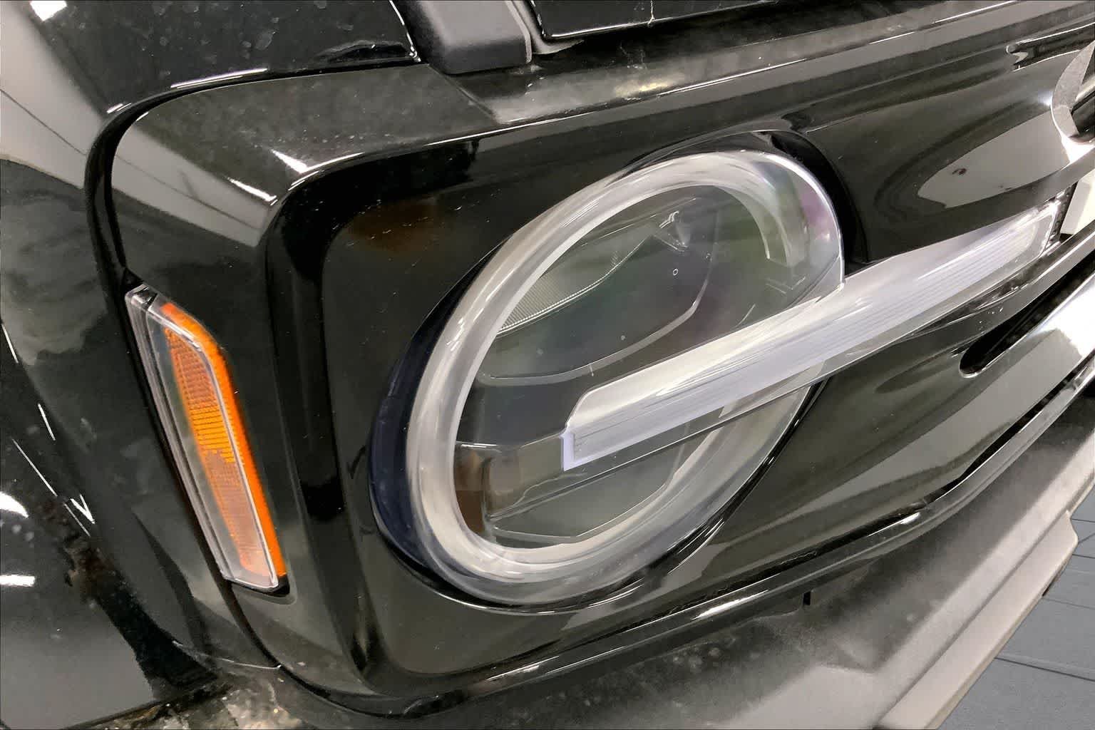 New 2026 Shadow Black Ford Outer Banks® image 13