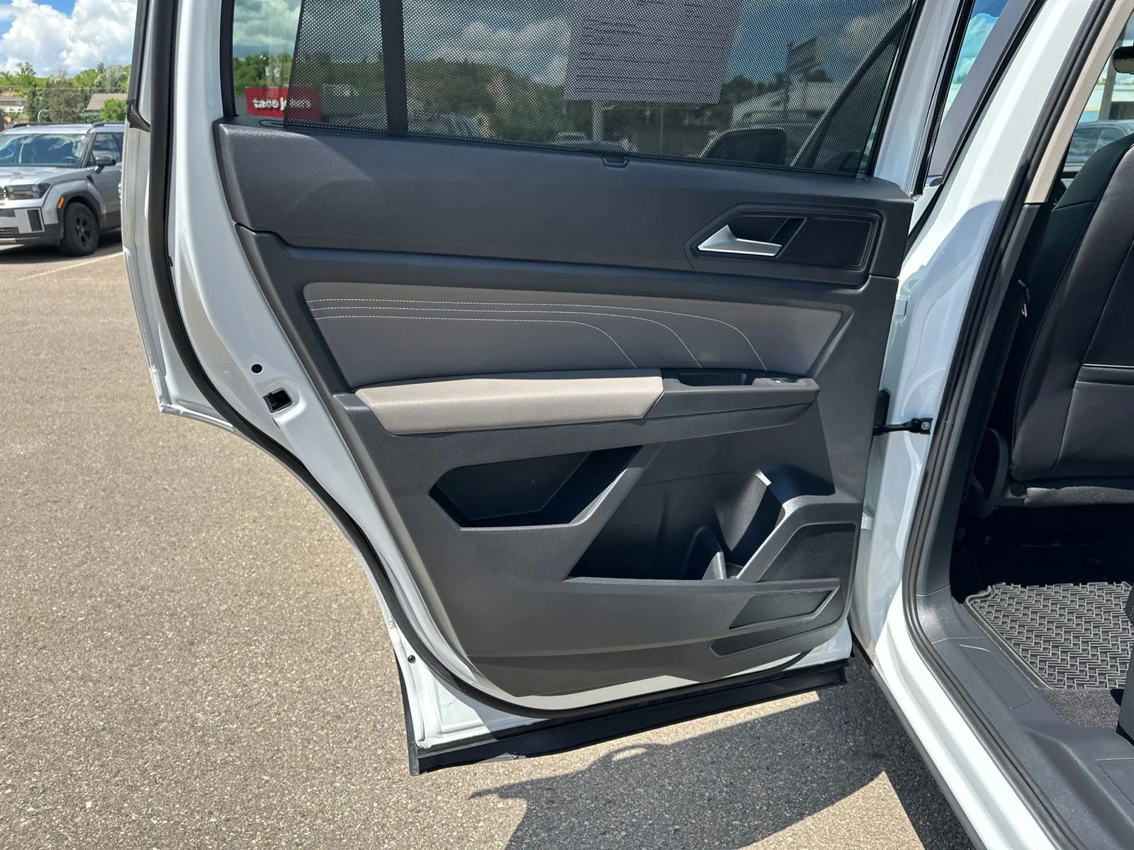 Used 2023 White Volkswagen SEL image 30