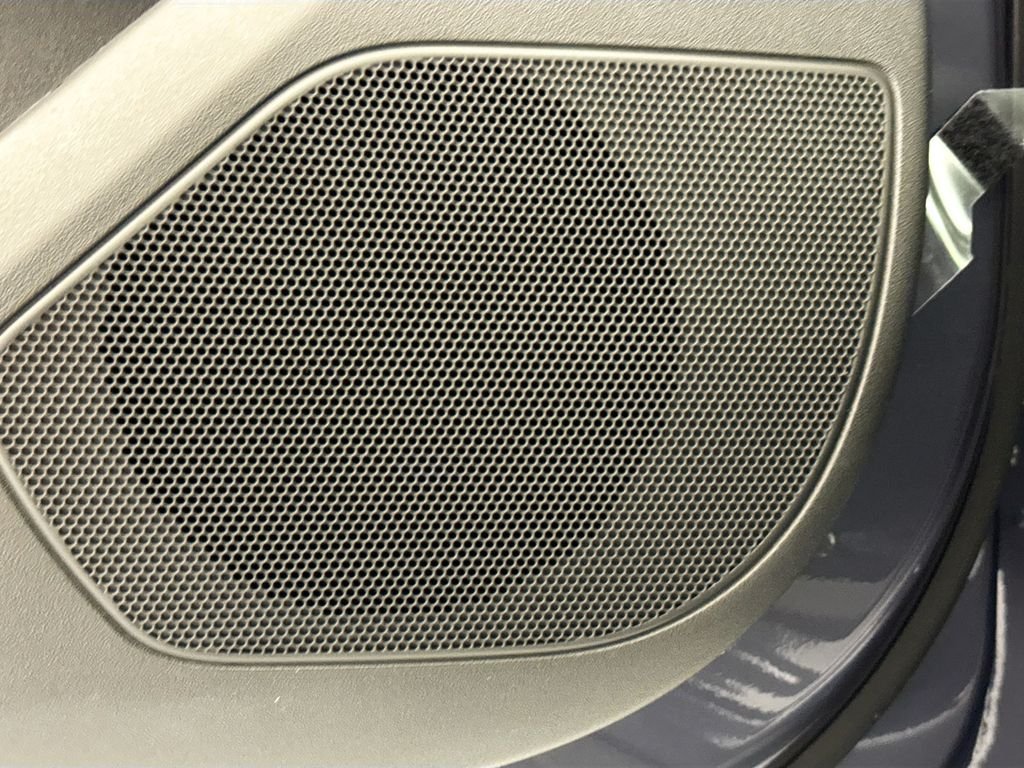 New 2026 Varesine Blue Land Rover Belgravia Edition image 19