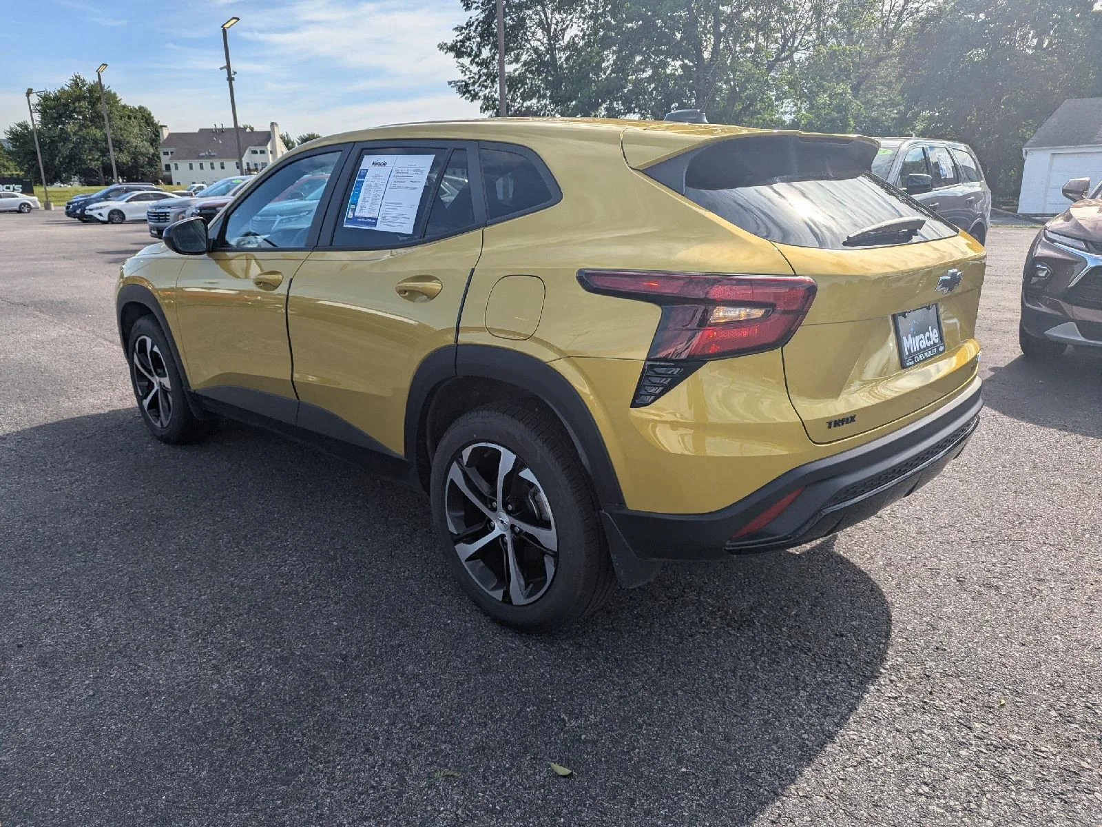 Used 2024 Nitro Yellow Metallic Chevrolet 1RS image 6