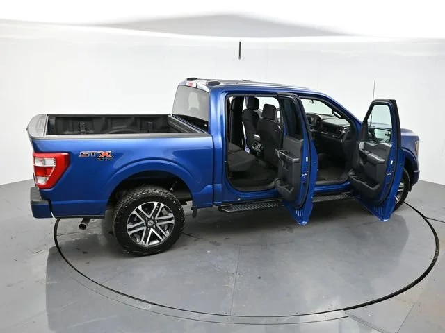 Used 2023 Atlas Blue Metallic Ford XL image 39