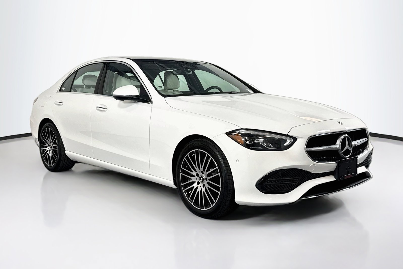New 2026 Polar White Mercedes-Benz C 300 image 3