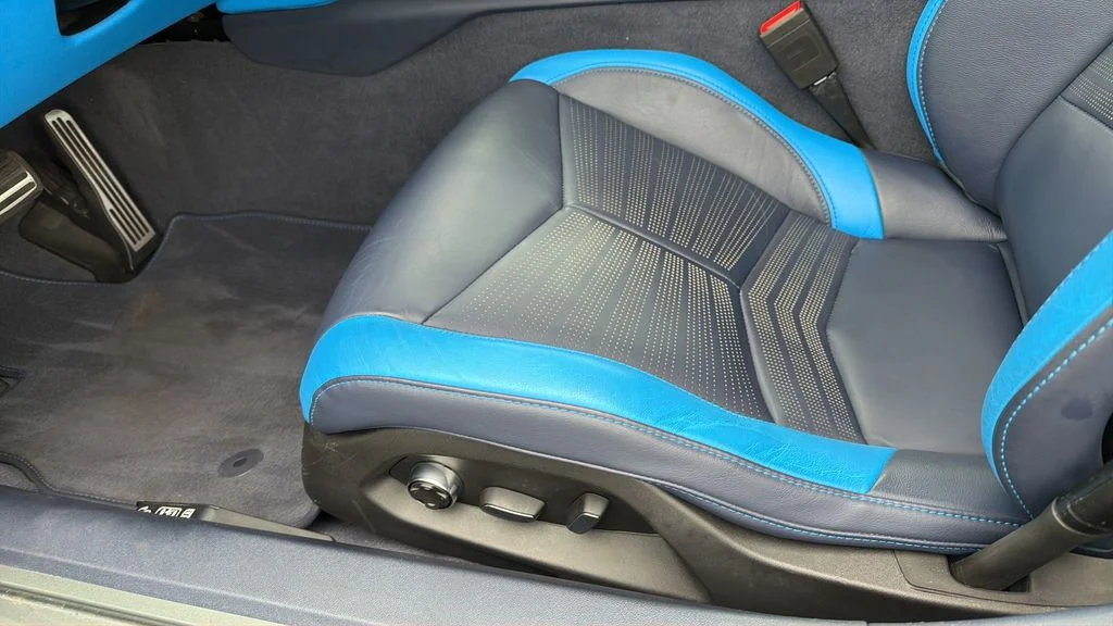 Used 2023 Gray Chevrolet Stingray image 19