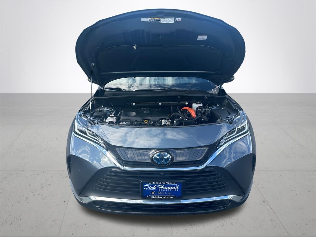 Used 2021 Gray Toyota Limited image 4
