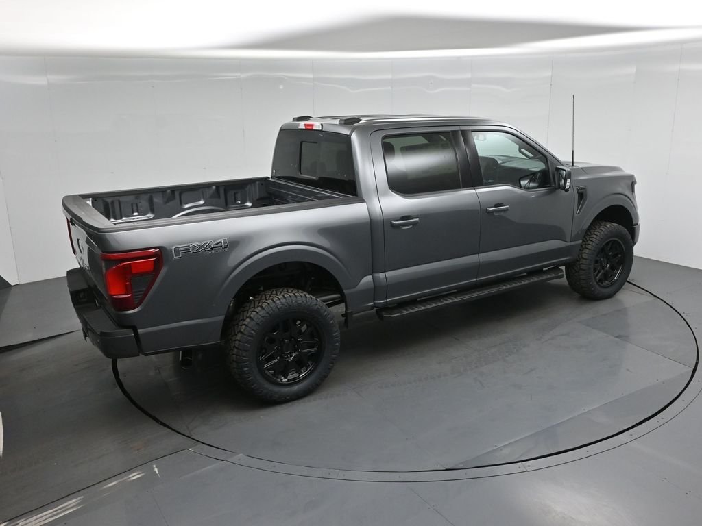 New 2026 Carbonized Gray Metallic Ford XLT image 39