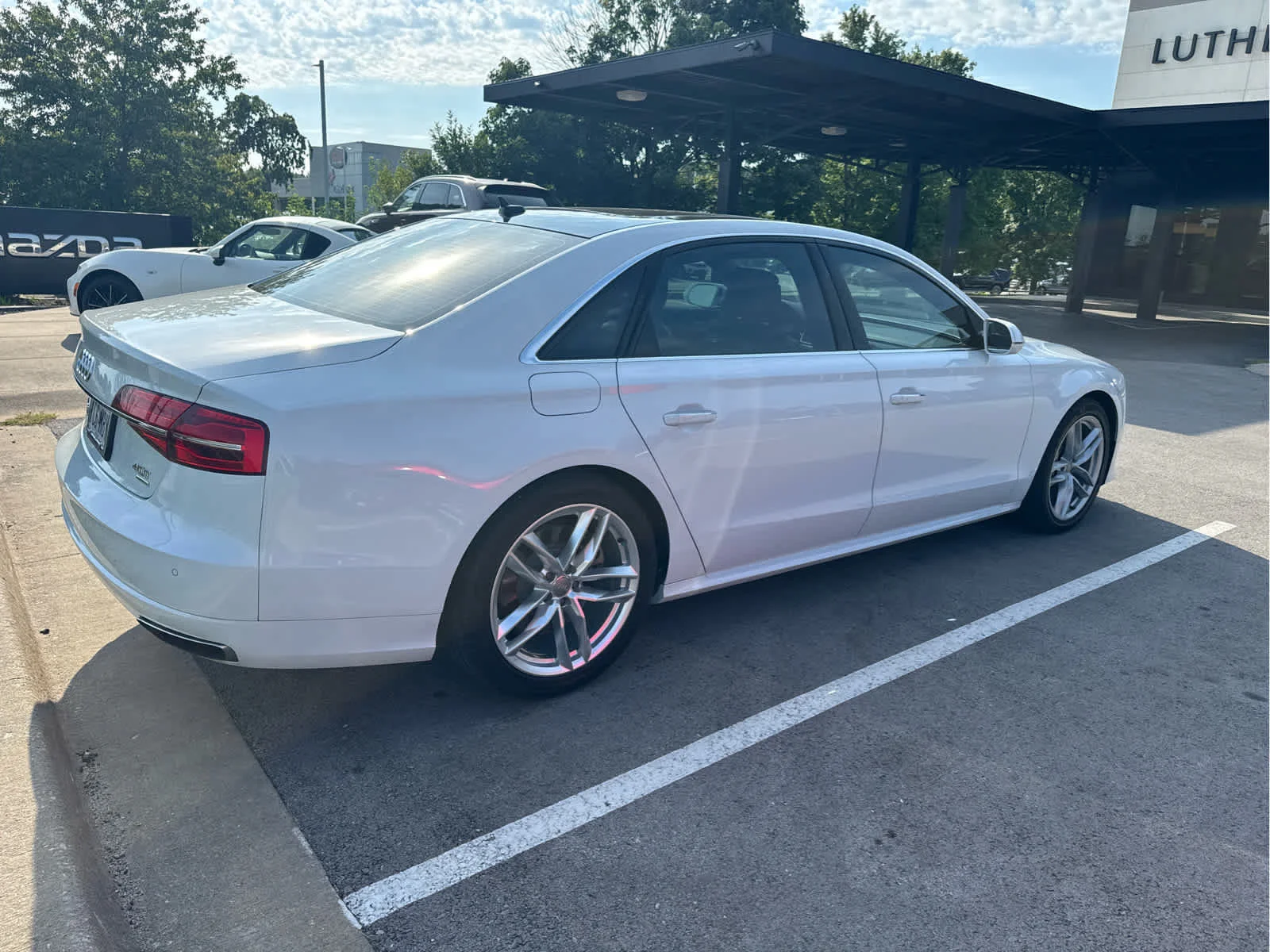 Used 2017 Ibis White Audi Sport image 4