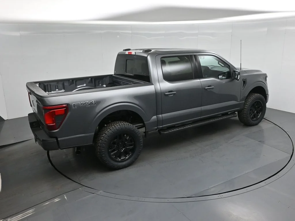 New 2026 Gray Ford XLT image 39