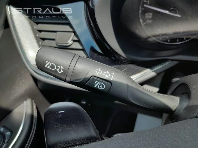 Used 2022 Sapphire Metallic Buick Preferred image 16