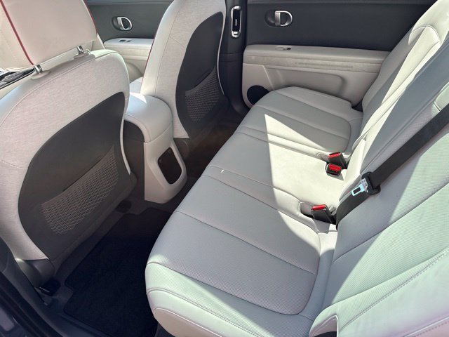 2024 Hyundai IONIQ 5 Limited - Photo 16