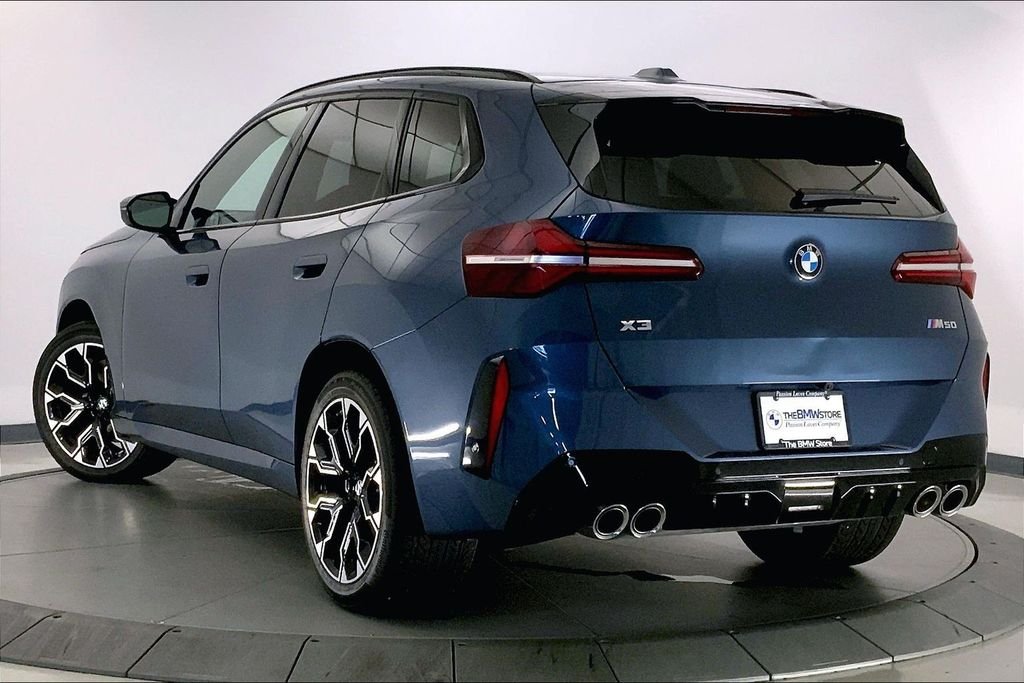 Used 2026 Arctic Race Blue Metallic BMW  image 10