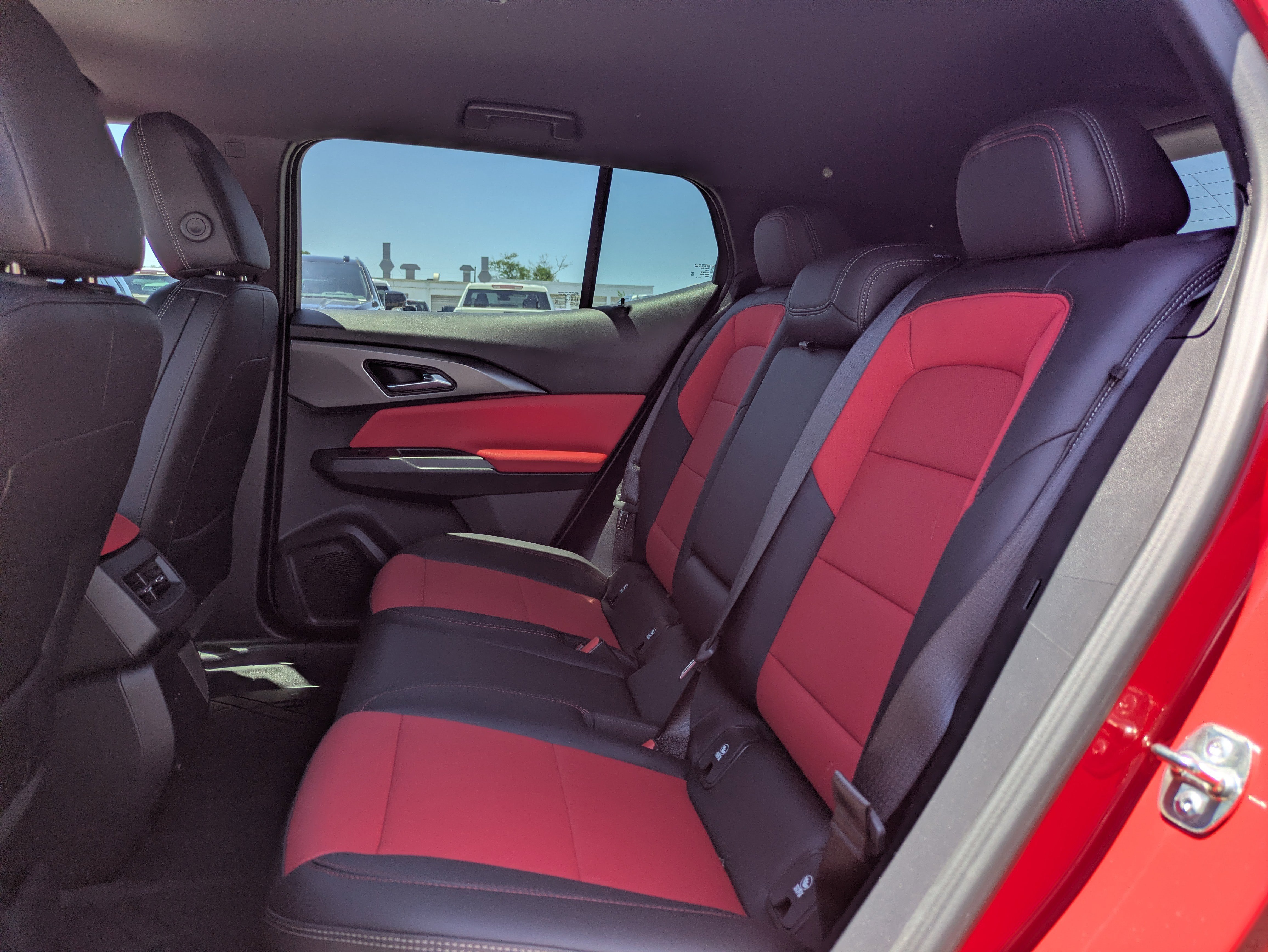 Used 2025 Habanero Orange Chevrolet RS image 12