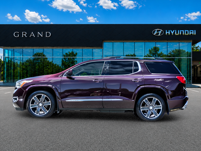 Used 2017 Red GMC Denali image 3
