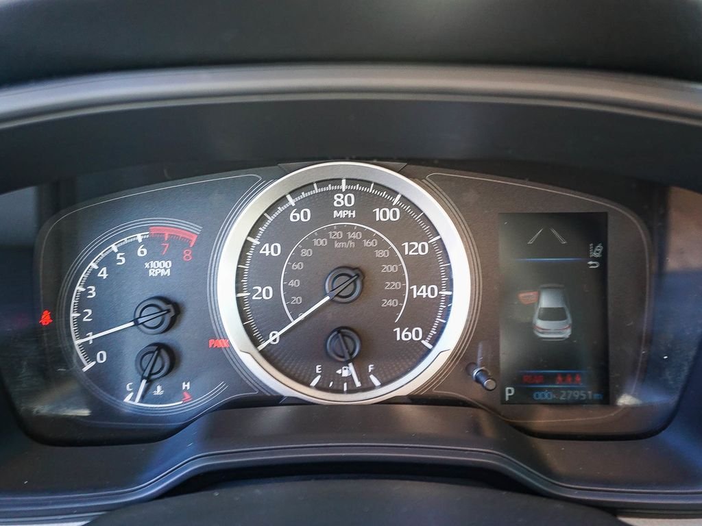 Used 2021 Silver Toyota LE image 21