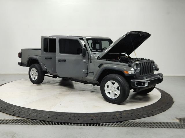 Used 2022 Gray Jeep Sport image 10