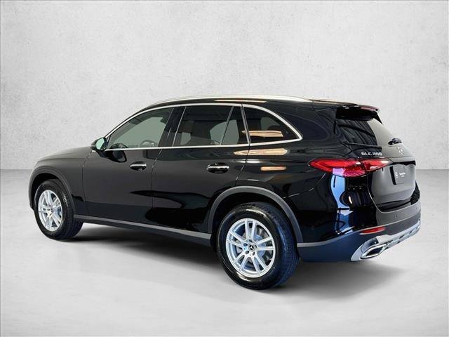 New 2026 Black Mercedes-Benz GLC 300 image 37