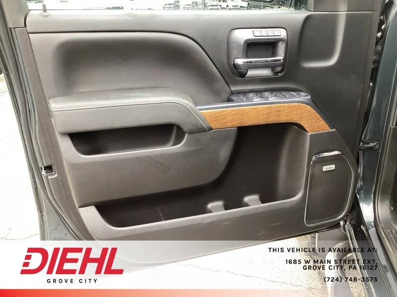 Used 2018 Gray Chevrolet LTZ image 19