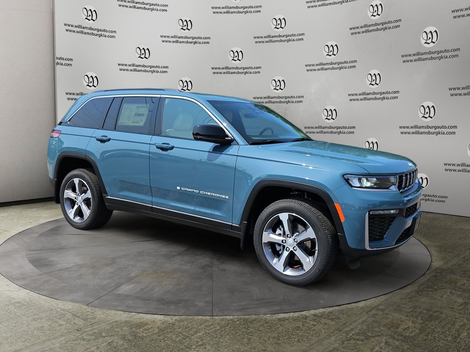 New 2026 Steel Blue Jeep Limited image 7